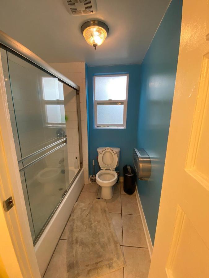 Small Private La Bedroom W Wifi - Private Fridge - Ac Near Usc - Exposition Park - Usc Memorial Coliseum - Banc Of California Bmo Stadium - Downtown Los Angeles Dtla - University Of Southern California Usc!!! Exterior foto